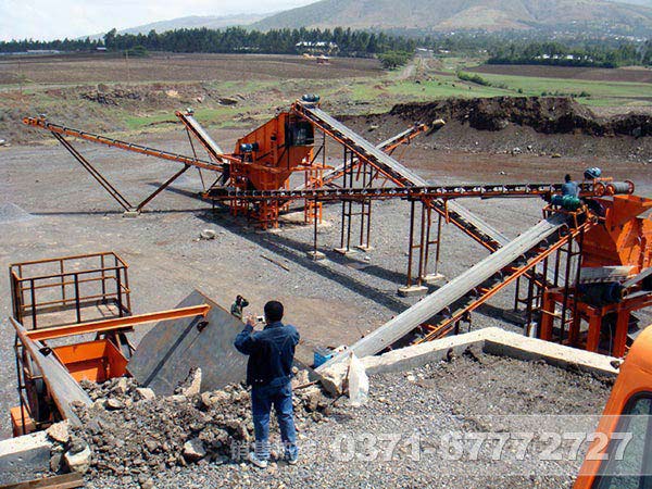 整套砂石生產(chǎn)線全套設(shè)備哪種廠家好？都有哪些碎石設(shè)備