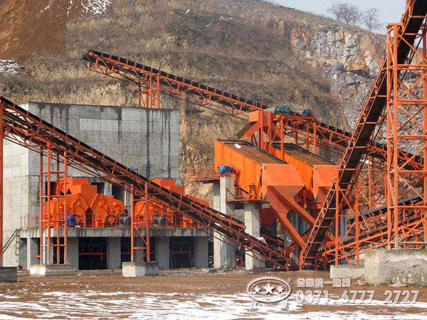 采石場破碎生產(chǎn)線上破碎機(jī)如何選型？