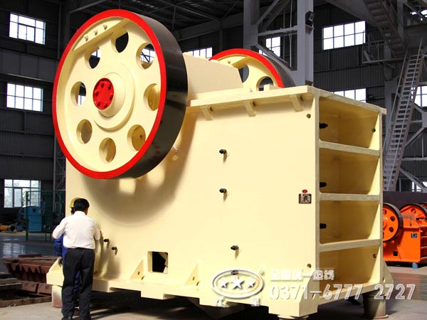 鄂式碎石機(jī)多少錢一臺