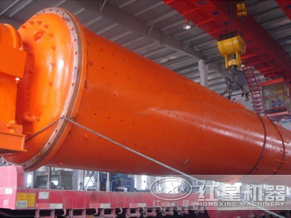 赤鐵礦球磨機(jī)發(fā)貨現(xiàn)場