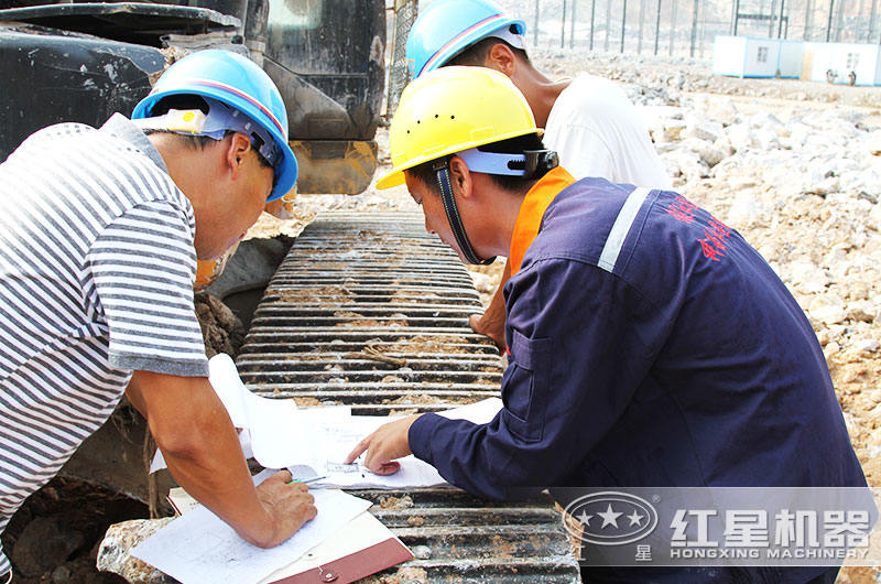 紅星技術(shù)人員現(xiàn)場指導(dǎo)