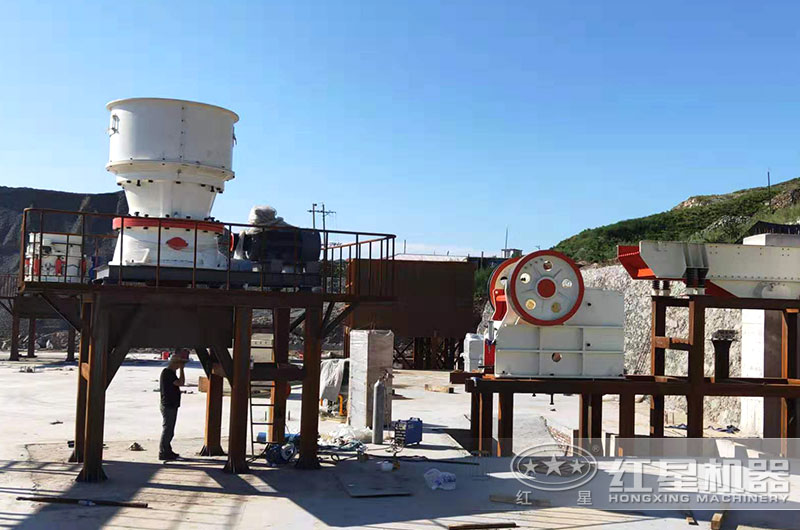 鐵礦石破碎機成套設備價格多少？附生產(chǎn)線工藝流程圖