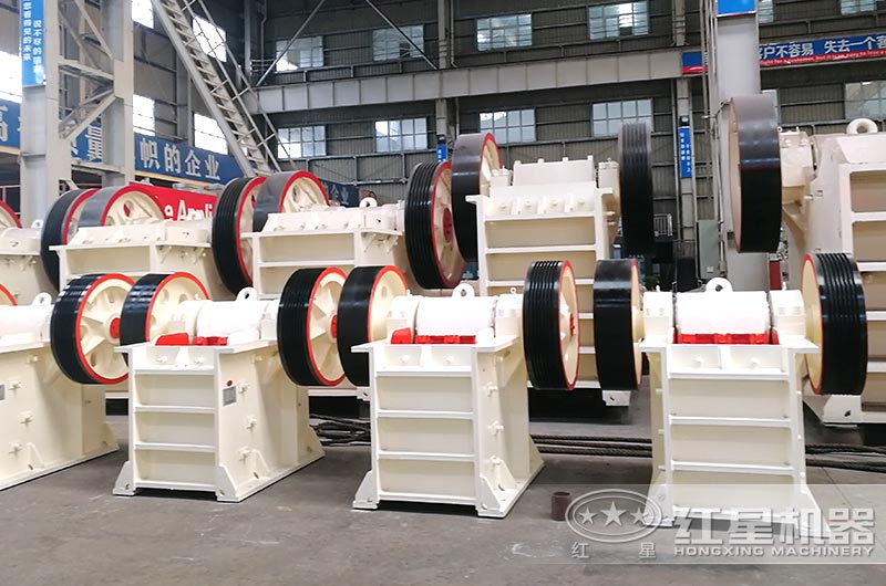 PEX顎式破碎機(jī)圖片 PEX顎式破碎機(jī)圖片