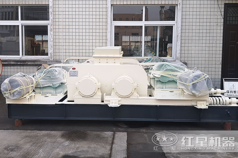 對輥制砂機(jī)的成品率多少？型號和技術(shù)參數(shù)