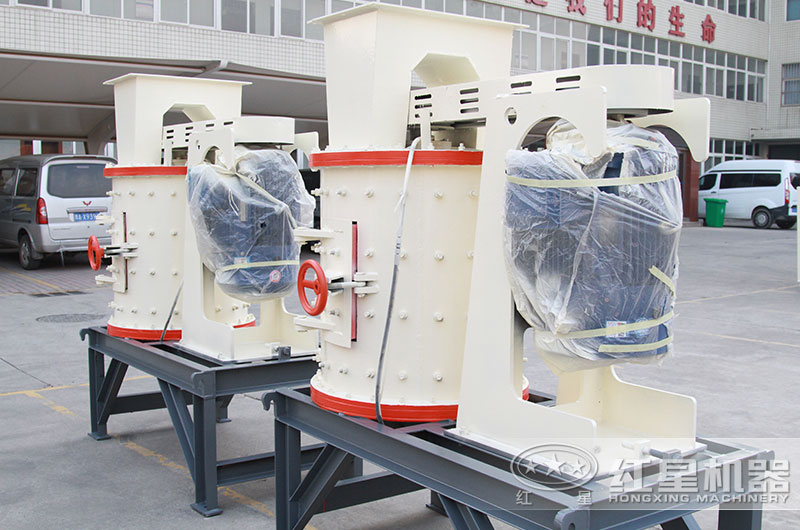 小型石頭破碎機(jī)圖片(復(fù)合破) 小型石頭破碎機(jī)圖片(復(fù)合破)