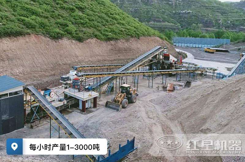 采石場破碎機(jī)每小時(shí)產(chǎn)量多少噸？設(shè)備有哪些？