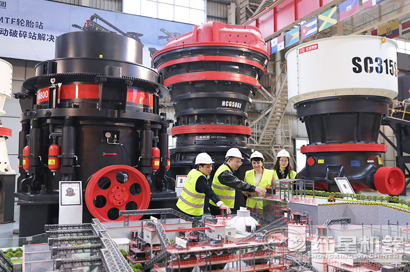 客戶來(lái)廠考察設(shè)備 客戶來(lái)廠考察設(shè)備