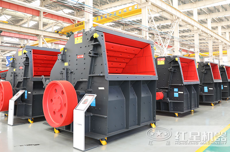 反擊破碎機(jī)圖片 反擊破碎機(jī)圖片