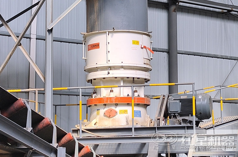 鵝卵石圓錐破碎機工作現(xiàn)場圖片 鵝卵石圓錐破碎機工作現(xiàn)場圖片