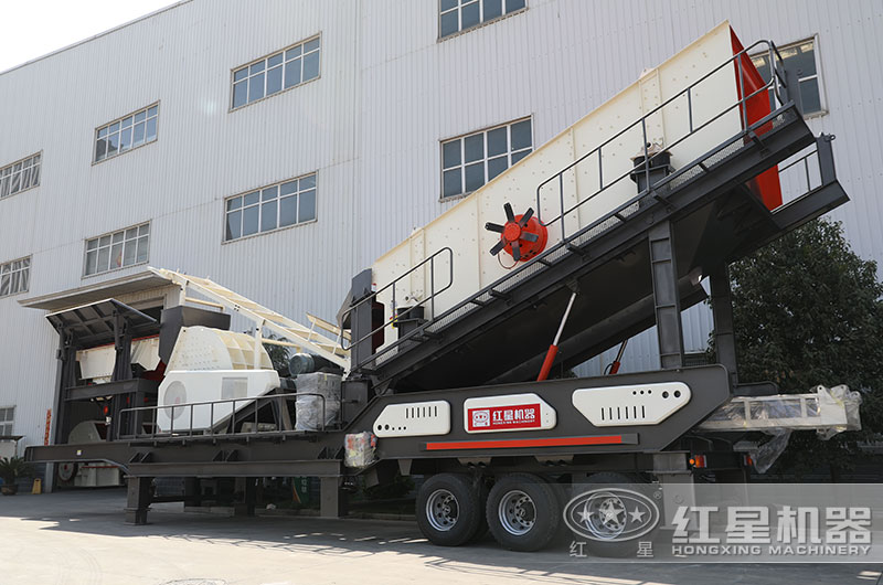 移動重錘式破碎機(jī)圖片 移動重錘式破碎機(jī)圖片