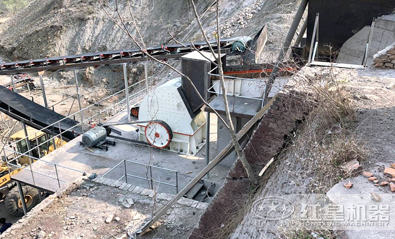 錘破單機(jī)作業(yè)現(xiàn)場(chǎng)