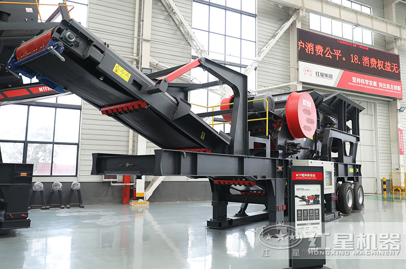 顎式移動(dòng)破碎站圖片
