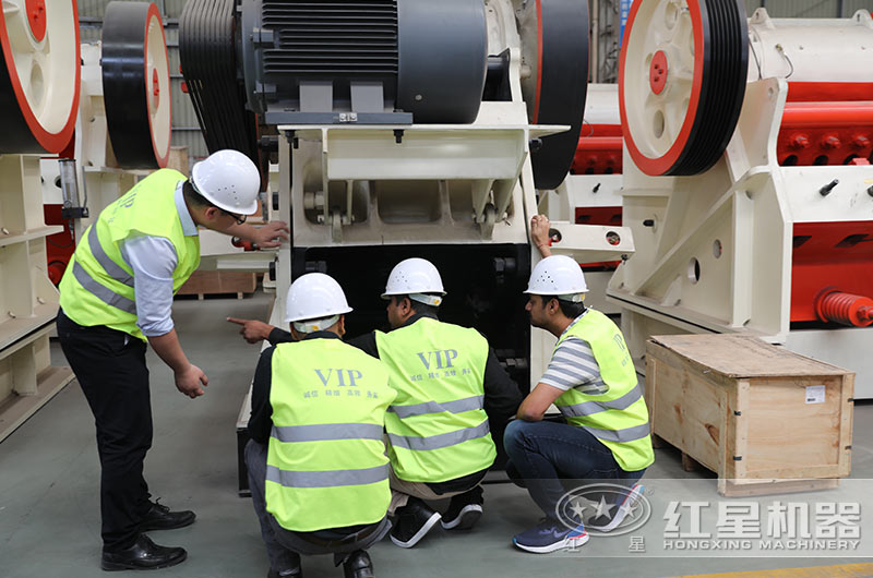 客戶來廠參觀考察設(shè)備 客戶來廠參觀考察設(shè)備