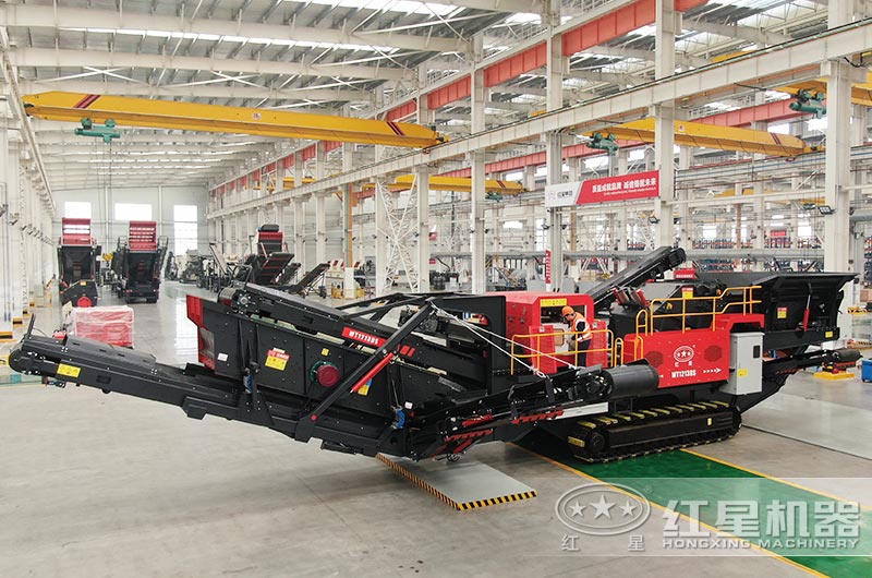 履帶式移動破碎車圖片，制造車間