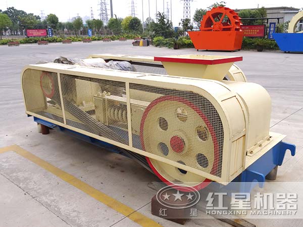 常用雙輥破碎機(jī)型號(hào)有哪些？大概價(jià)格是多少？