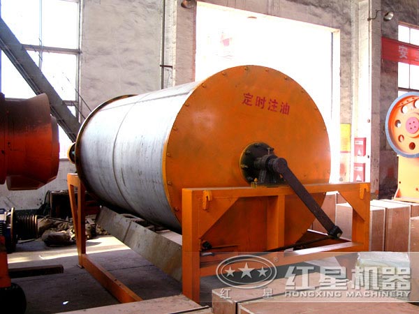 強(qiáng)磁磁選機(jī)生產(chǎn)車(chē)間