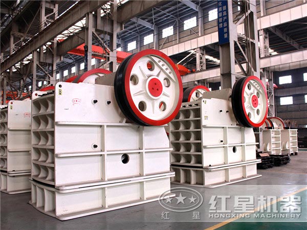 鈉長石顎式破碎機(jī)