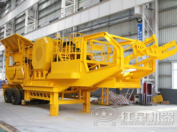 采石場選用移動破碎站是履帶好？還是輪胎好？