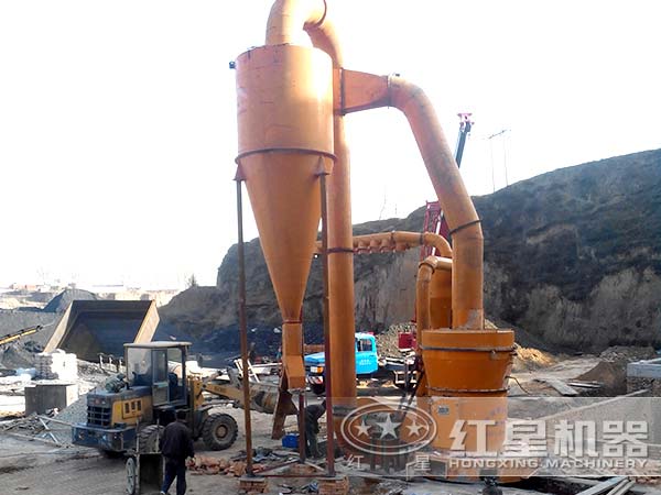 石灰石磨粉生產(chǎn)線客戶(hù)現(xiàn)場(chǎng)圖