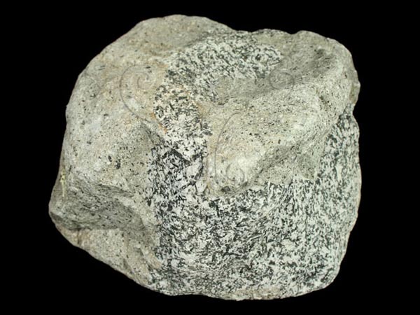 乘載著全套流動破碎篩分機，小小的石頭實現(xiàn)了大大的夢想