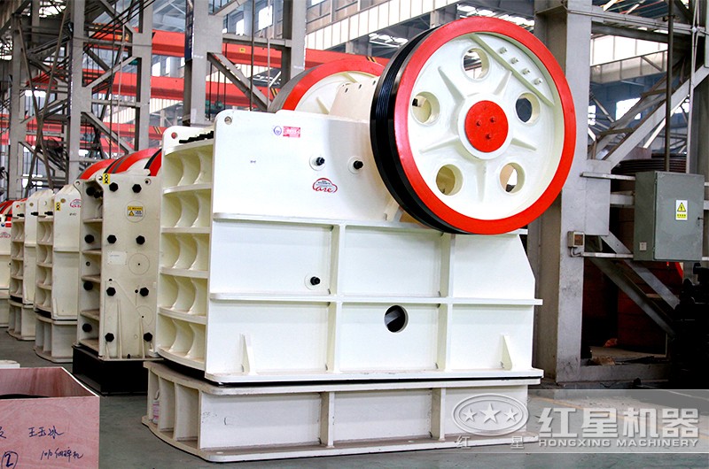 磕石子用哪些設(shè)備？磕石子機多少錢