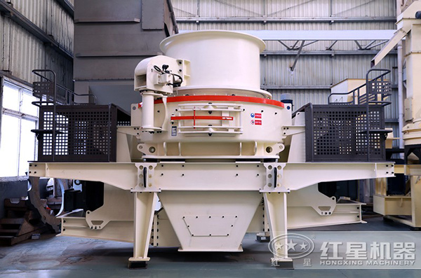 哪里有賣河卵石碎沙機(jī)的，多少錢？