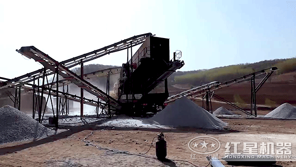 柴油小型流動石子破碎機價格多少錢？產(chǎn)量是多少？