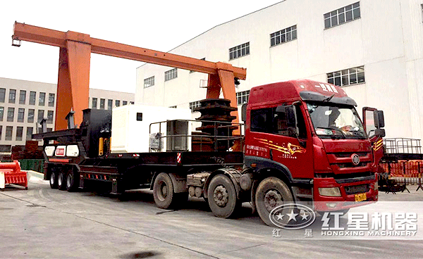 機(jī)動(dòng)性強(qiáng)的移動(dòng)破碎車