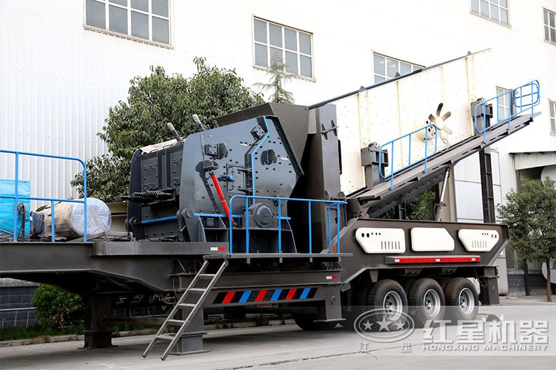 流動破石子機多少錢？生產(chǎn)環(huán)保嗎？（視頻現(xiàn)場直擊）