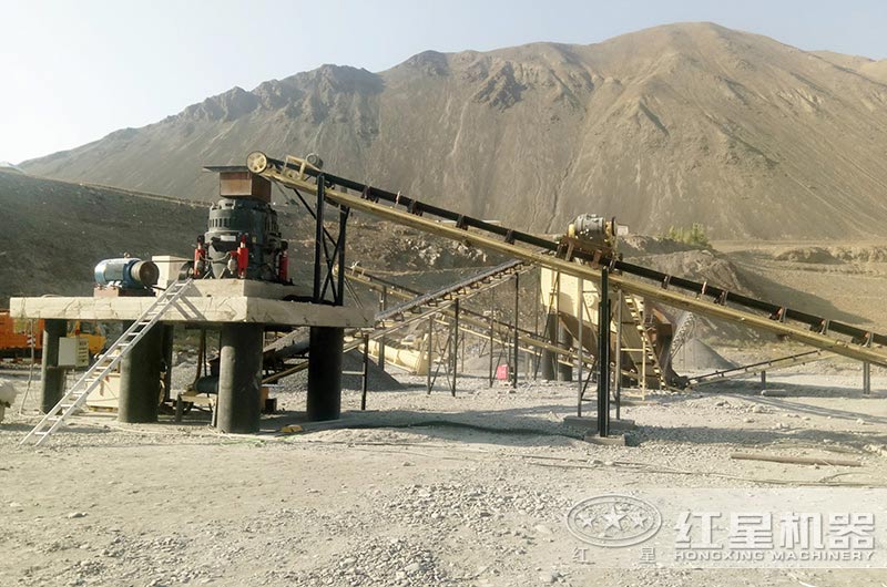 中型碎石機(jī)多少錢(qián)一臺(tái)，一天能碎多少石頭？