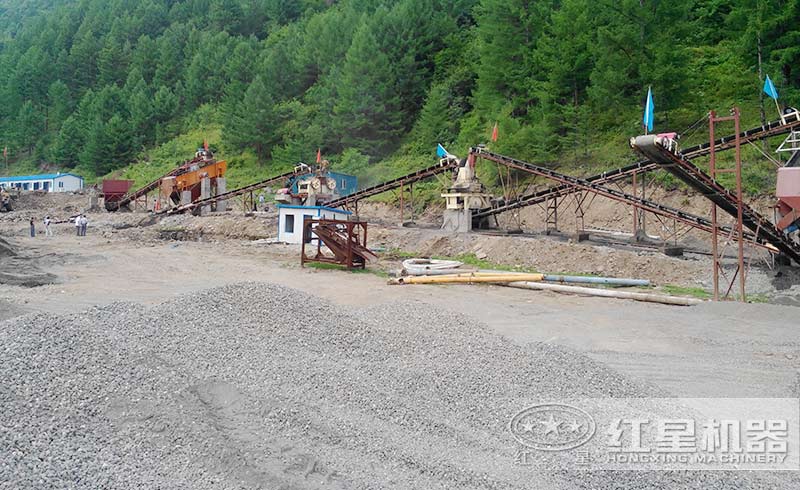 一臺(tái)小型號(hào)的石頭磨沙子機(jī)器多少錢(qián)？