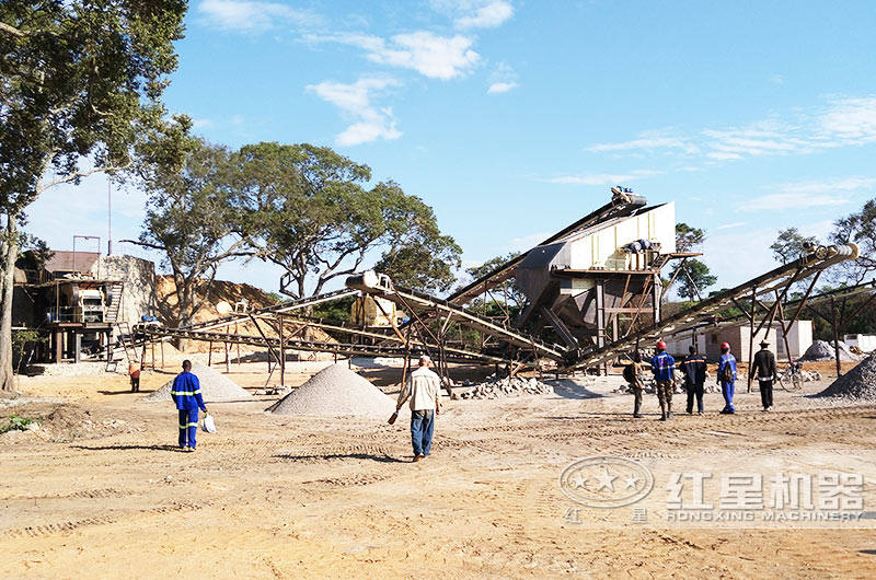 處理花崗巖邊角料用哪種破碎設(shè)備？有沒有生產(chǎn)視頻？