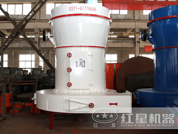 立式石頭雷蒙磨粉機(jī)哪里有賣？?jī)r(jià)格怎么樣？